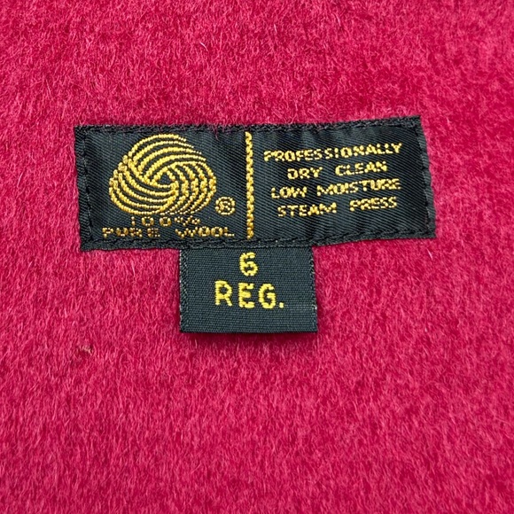 Vintage London Fog Magenta Heavy Wool Overcoat - Size 6 Reg - Picture 2 of 16